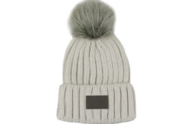Under Armour Snowcrest Pom Beanie 1299905-794