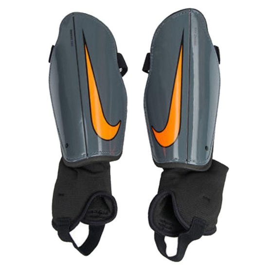 Futbalové chrániče Nike Charge 2.0 M - SP2093-089