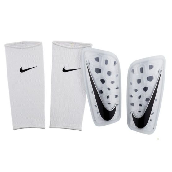 Futbalové chrániče Nike Mercurial Lite - SP2120-101