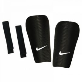 Futbalové chrániče Nike J Guard-CE SP2162-010