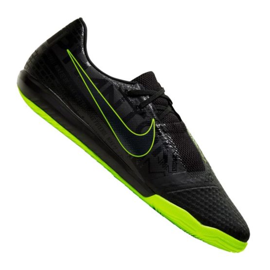Nike-AO0570-007
