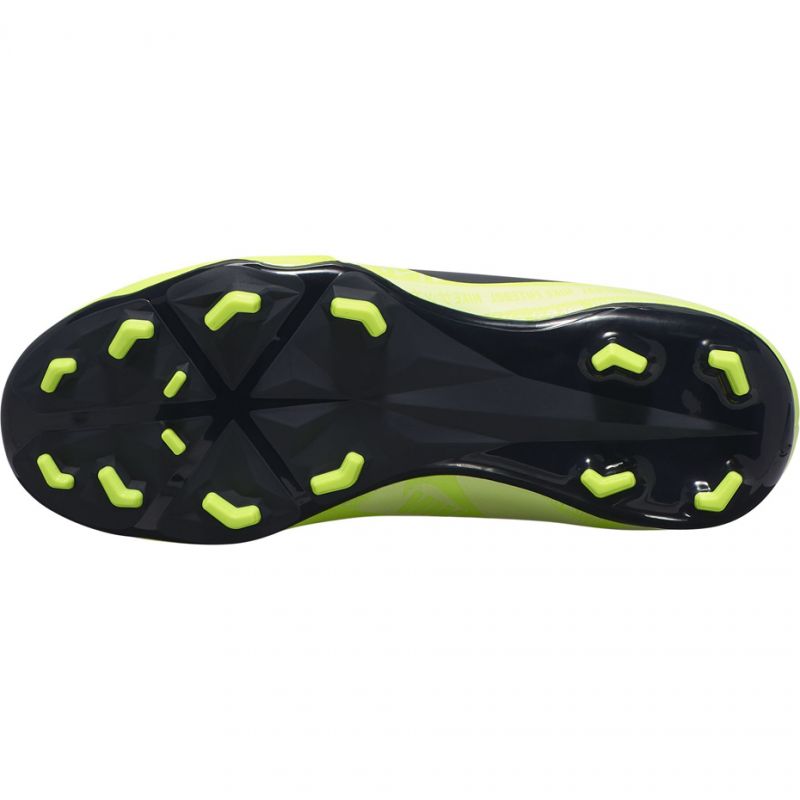 Kopačky Nike Phantom Venom Club FG JR AO0396-717 – Obrázok 3