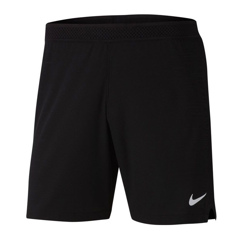Nike-AQ2685-010