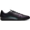Nike-AT7997-010