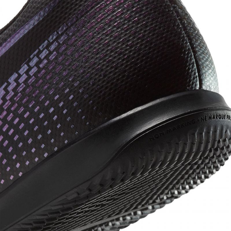 Halovky Nike Mercurial Vapor 13 Club IC M AT7997-010 – Obrázok 3