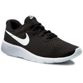 Nike - 818381-011