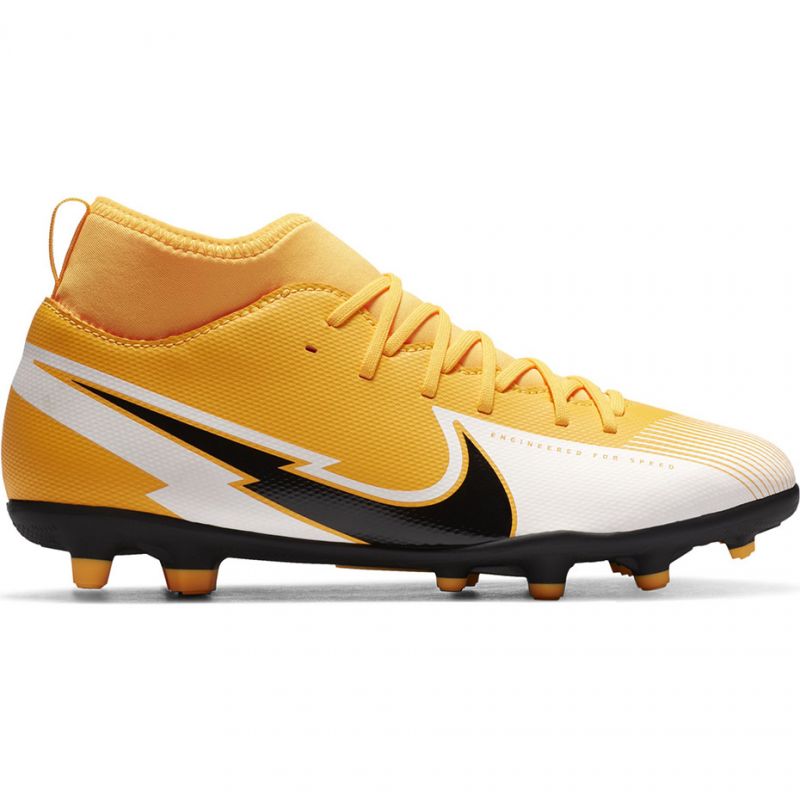 Nike-AT8150-801