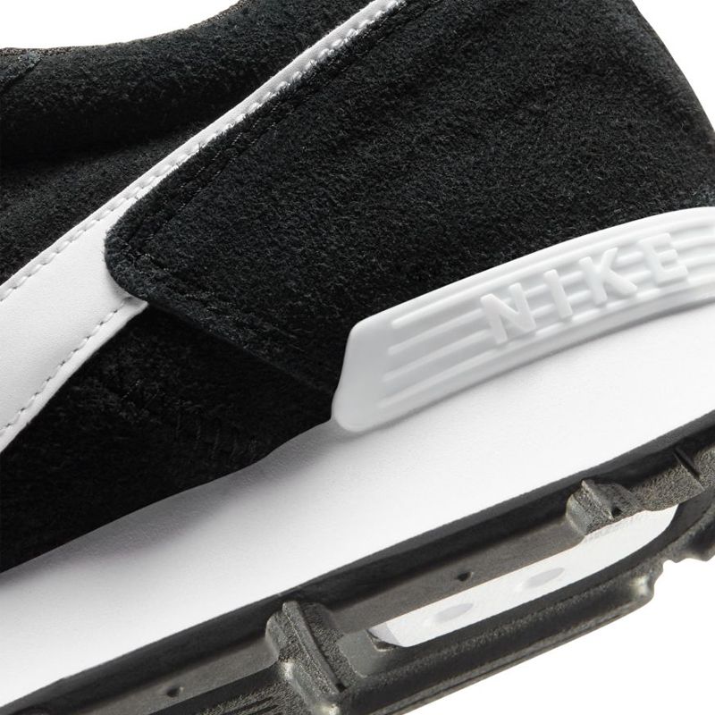 Obuv Nike Venture Runner Suede M CQ4557-001 – Obrázok 2