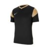 Nike-CW3826-010