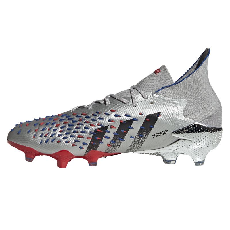 Futbalové kopačky Adidas Predator Freak.1 FG M FY1050 – Obrázok 2