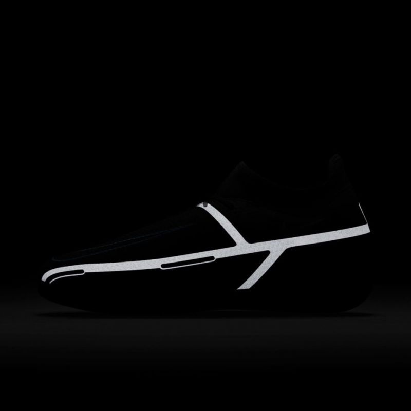 Halovky Nike Phantom GT2 Academy DF IC M DC0800-004 – Obrázok 2
