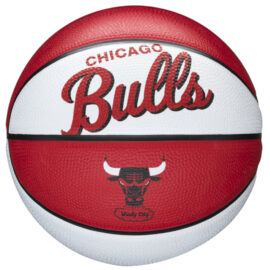 Wilson Team Retro Chicago Bulls Mini Ball WTB3200XBCHI