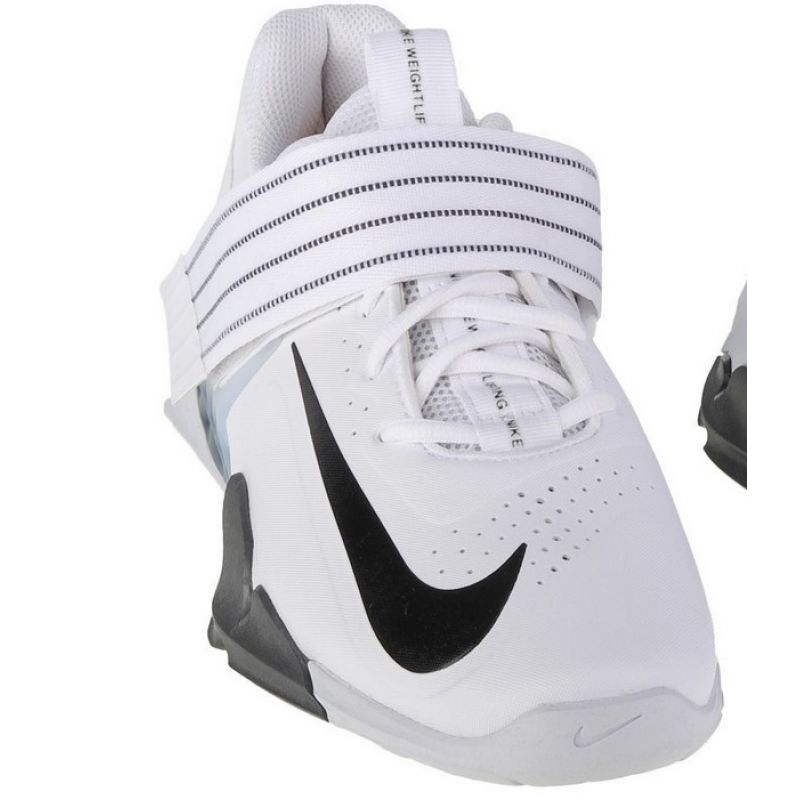 Topánky Nike Savaleos M CV5708-100 – Obrázok 3