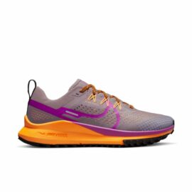 Nike-DJ6159-500